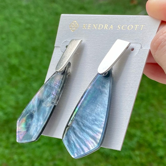 Kendra Scott Adolin Black Mother of Pearl Earrings - Picture 12 of 16